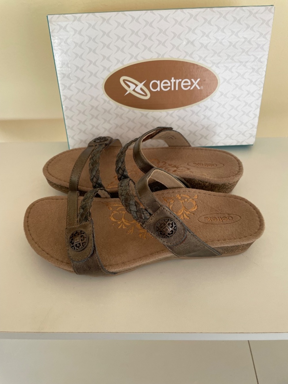 NEW Aetrex Bronze Janey Slide Sandals Womens 7 - Picture 2 of 16